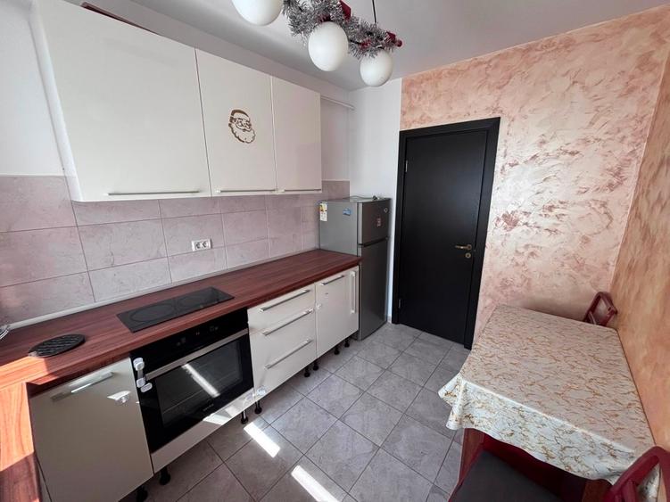 Apartament cu 2 camere decomandat, mobilat în Sânpetru