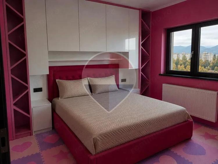 Apartament cu 2 camere decomandat în Nicolina
