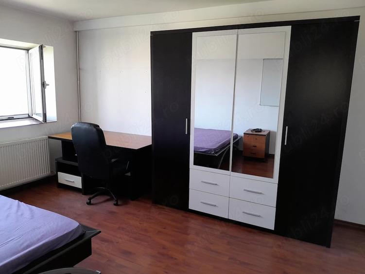 Apartament cu 3 camere decomandat în Timpuri Noi