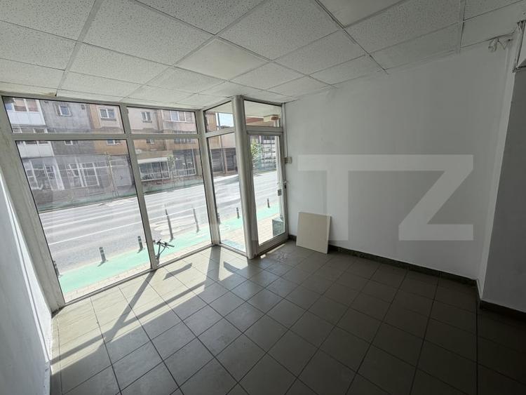 Spațiu comercial, de 27 mp, în Cetate