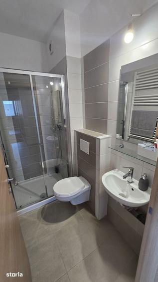 Apartament cu 3 camere decomandat, mobilat în Prelungirea Ghencea