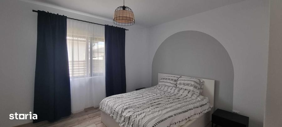 Casă cu 3 camere cu Teren 400 Mp în Miroslava