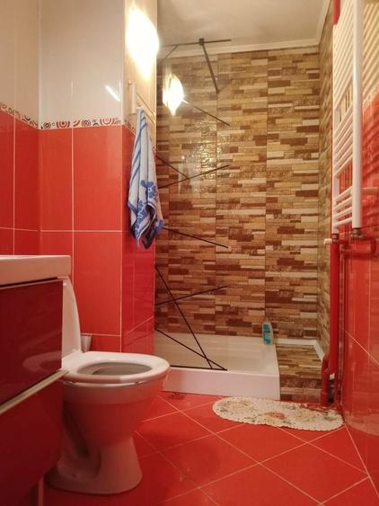 Inchiriez apartament modern cu 3 camere - 3