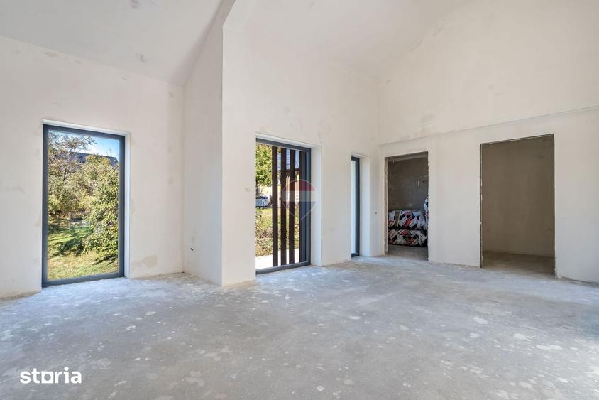 Casă cu 6 camere cu Teren 600 Mp în Feleacu