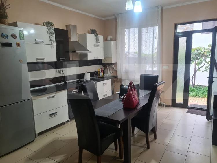 Casă individuală cu 4 camere cu Teren 204 Mp în Păcurari