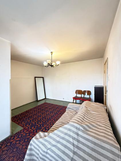 Apartament cu 2 camere semidecomandat în Berceni