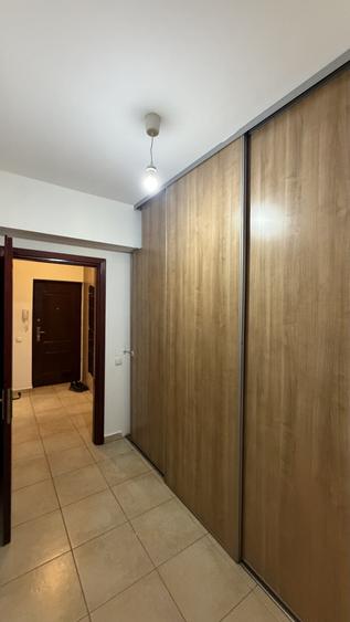 Apartament cu 2 camere decomandat, mobilat în Voluntari