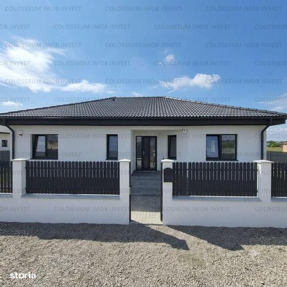 Casă cu 4 camere în Tărlungeni