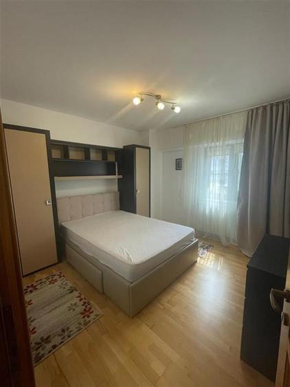 Apartament cu 2 camere decomandat, mobilat în 9 Mai
