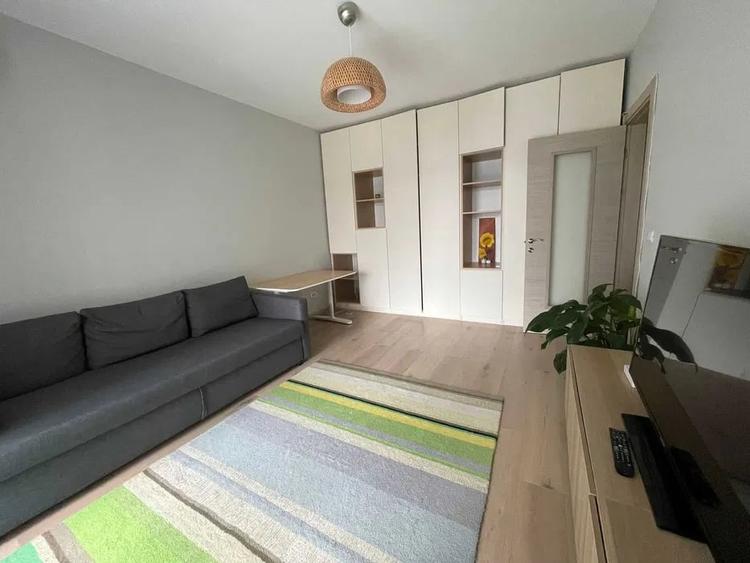 Apartament cu 2 camere, mobilat în Lujerului