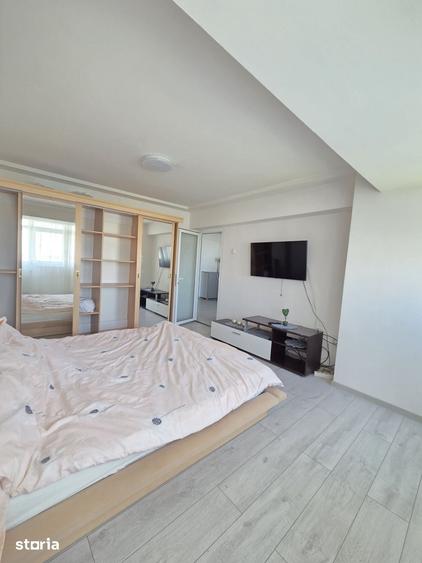 Apartament cu 2 camere decomandat în Școlilor