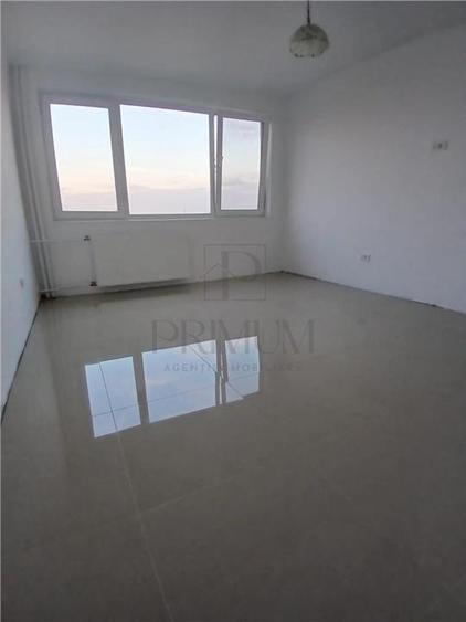 Apartament cu 2 camere decomandat în Dâmbovița