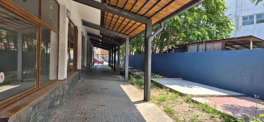 Spațiu comercial, de 302 mp, în Central