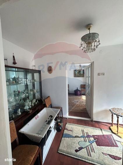 Casă cu 4 camere cu Teren 174 Mp în Gheorghe Doja