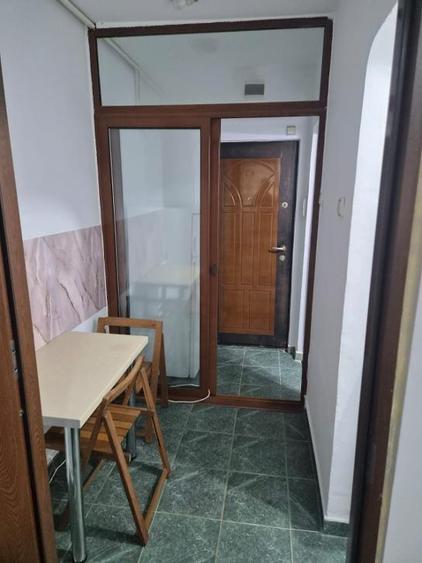 Garsonieră decomandată în Țiglina 1