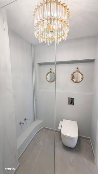 Apartament cu 3 camere decomandat în Tei