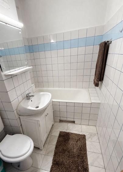 Apartament cu 3 camere decomandat în Aradului