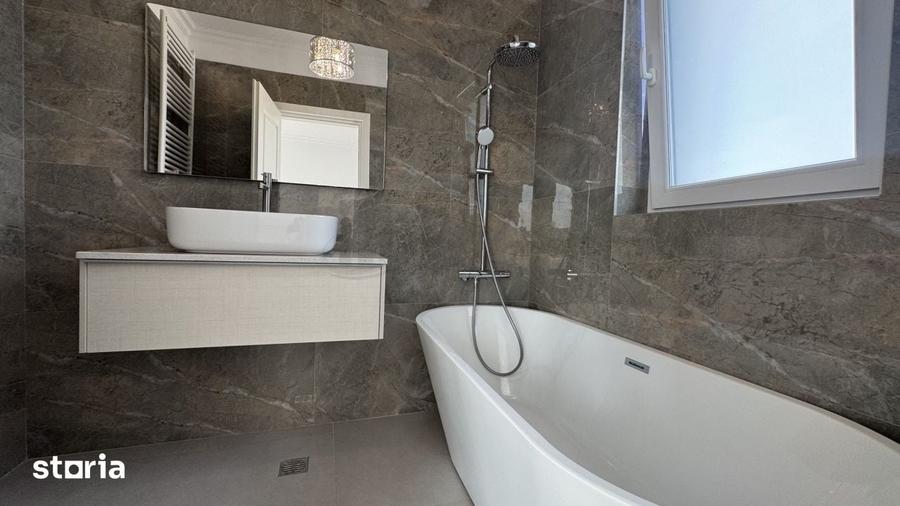 Apartament cu 3 camere decomandat în Colentina
