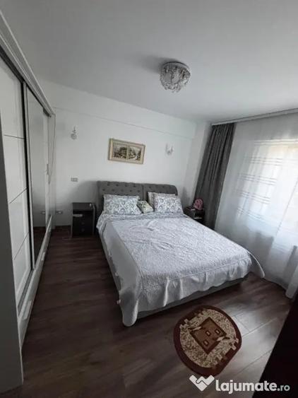 Apartament cu 2 camere decomandat în Burdujeni