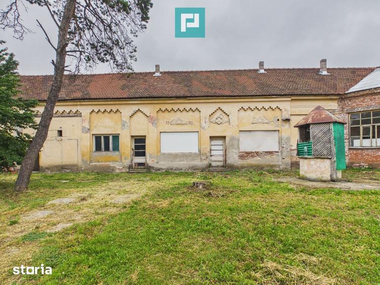 Casă cu Teren 1828 Mp în Zăbrani