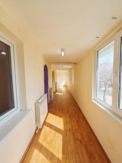 Apartament cu 4 camere semidecomandat în Micro 39