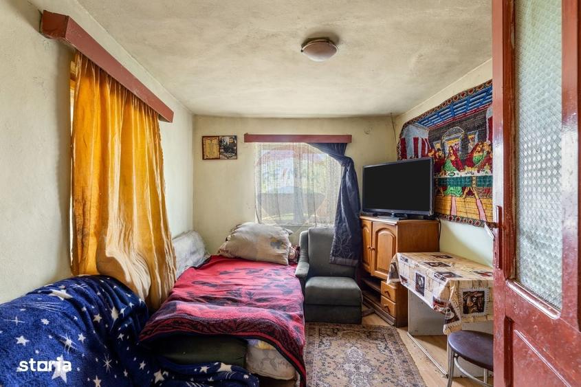 Casă cu 4 camere în Șiria