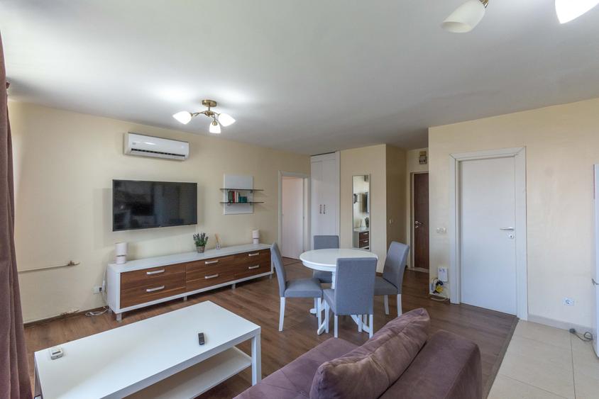 Apartament cu 2 camere semidecomandat în P-ța Unirii