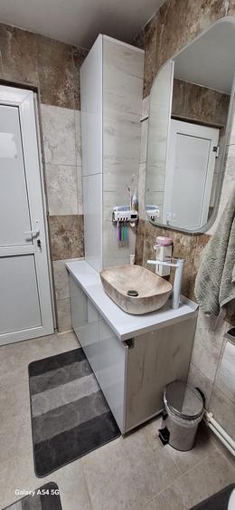 Casă cu 4 camere în Colceag