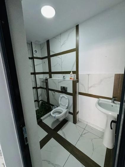 Spațiu comercial, de 100 mp, în Central
