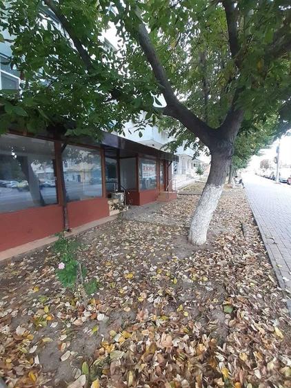 Spațiu comercial, de 85 mp, în Central