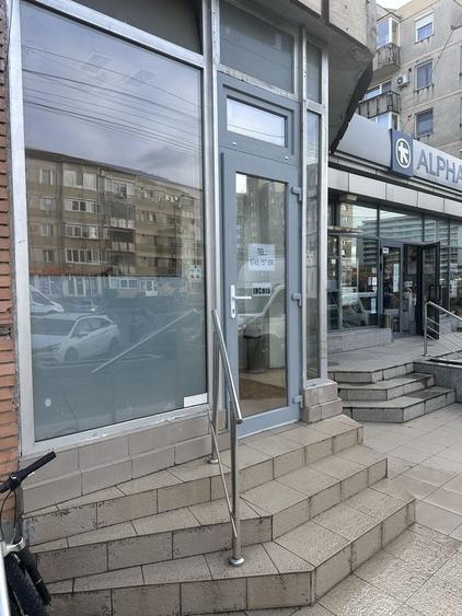Spațiu comercial, de 24 mp, în Decebal