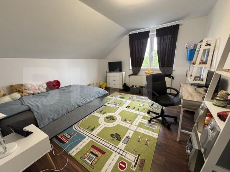 Casă cu 4 camere cu Teren 1602 Mp în Aghireș