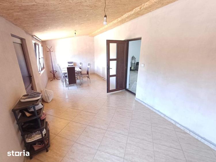 Casă cu 4 camere cu Teren 2050 Mp în Central