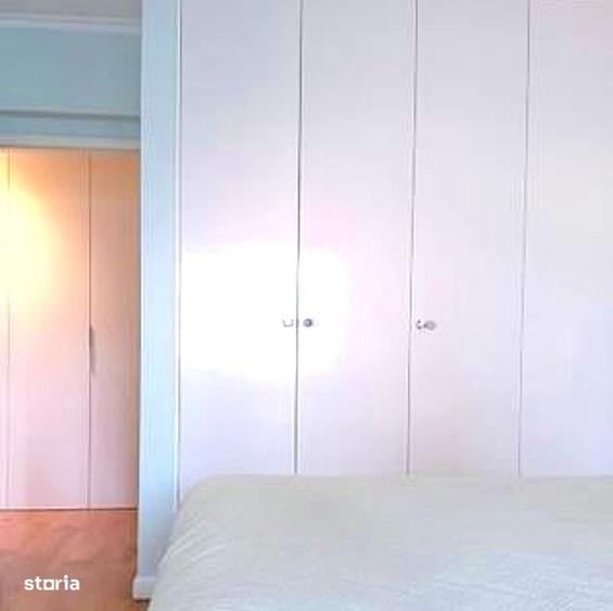 Apartament cu 3 camere decomandat în Tei