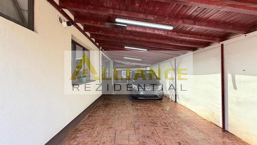 Casă individuală cu 5 camere cu Canalizare în Berceni