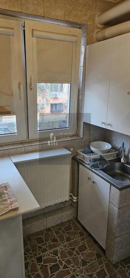 Apartament cu 2 camere decomandat în 1 Decembrie 1918