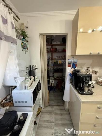 Apartament cu 4 camere decomandat în Carpați 1
