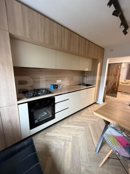 Apartament cu 3 camere decomandat, mobilat în Burdujeni