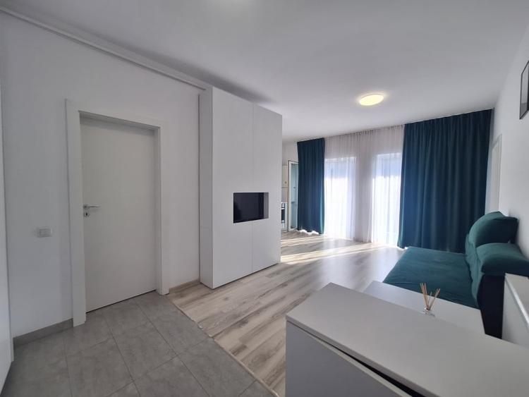 Apartament cu 2 camere semidecomandat, mobilat în Florești — fotografia 3