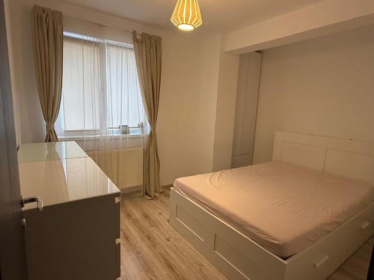 Apartament cu 2 camere decomandat, mobilat în Titan