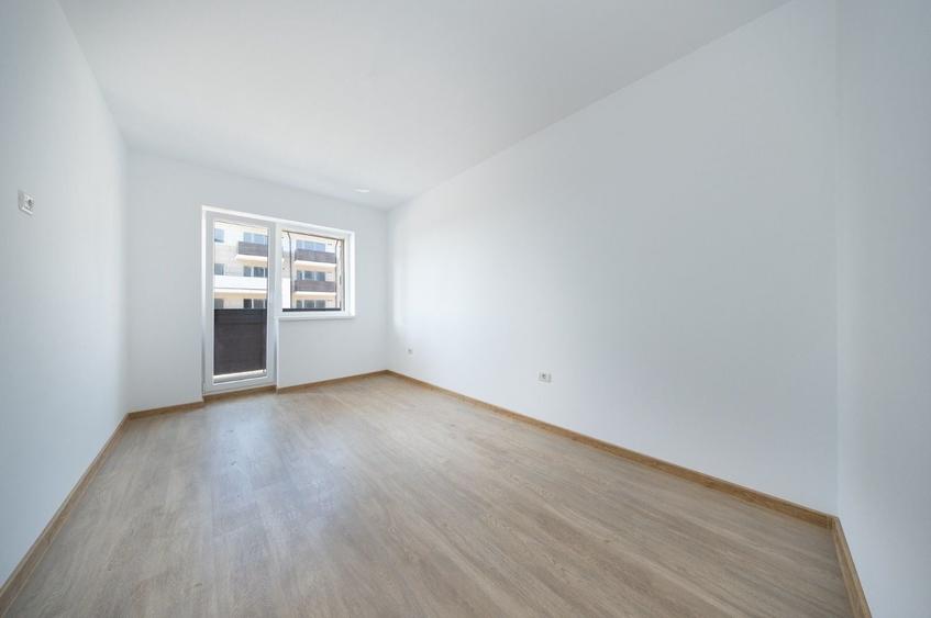Apartament cu 3 camere decomandat în Sânpetru