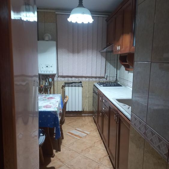 Apartament cu 2 camere nedecomandat în Moara
