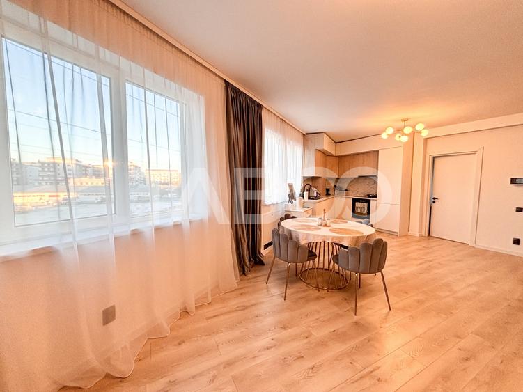 Apartament cu 3 camere semidecomandat, mobilat în Florești