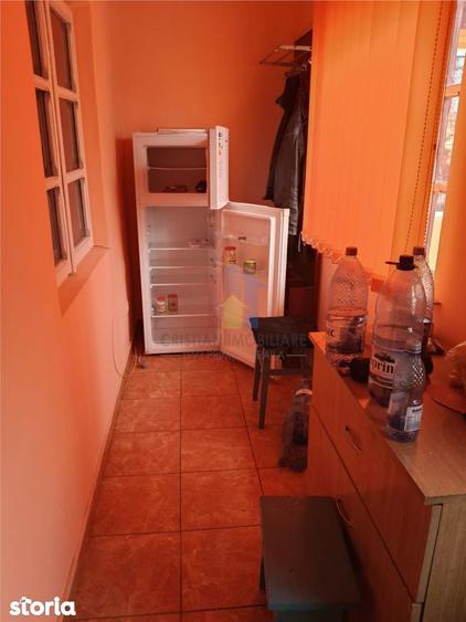 Casă cu 3 camere cu Canalizare în Brăilița