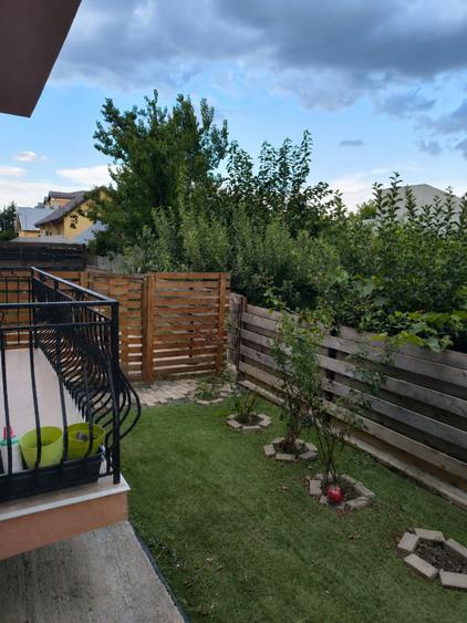 Apartament cu 3 camere decomandat, mobilat în Lunca Cetățuii