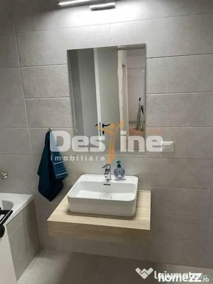 Apartament cu 2 camere decomandat în Sebastian
