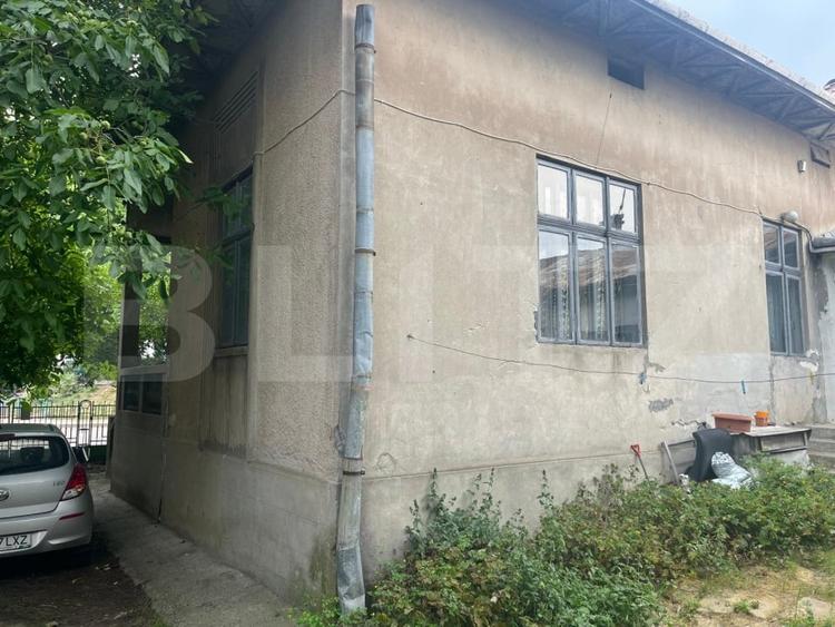 Casă individuală cu 5 camere cu Canalizare în Nord-Vest
