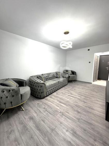 Apartament de vânzare – 3 camere , Micro 8 ,et 1 - 3