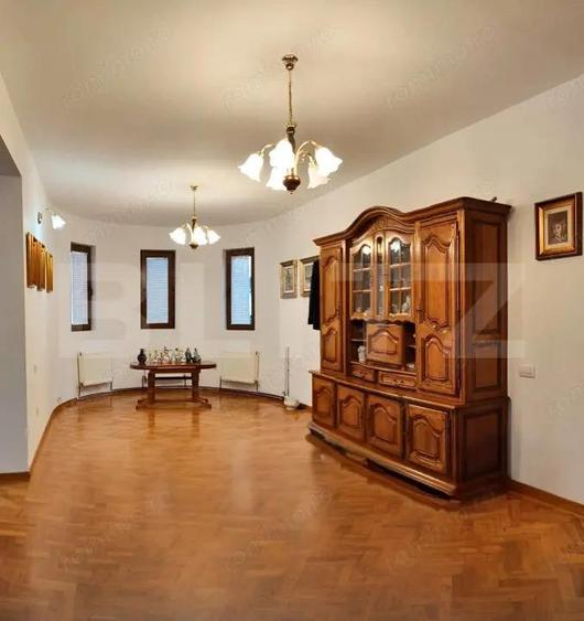 Re?edin?a premium cu poten?ial medical sau business, zona centrala Targovi?te - 12