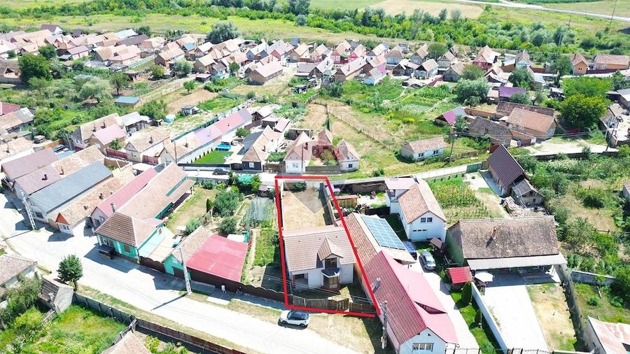 Casă cu 4 camere cu Teren 401 Mp în Hoghilag